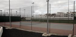 Pistas de tenis, pádel y campo de fútbol del Parque Deportivo Puerto de Arrecife, Lanzarote