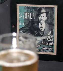 Cerveza y jazz se funden cada noche en Jazz...mi madre!, Costa Teguise, Lanzarote