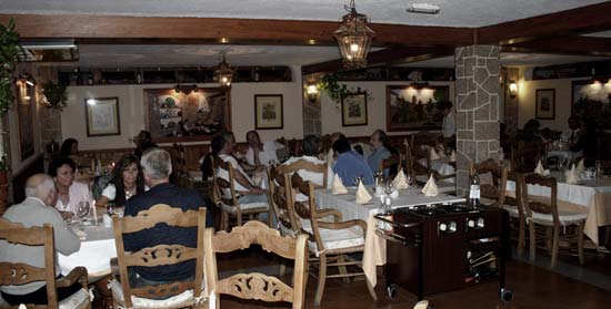 O´Botafumeiro, mesón-restaurante especialista en mariscos y cocina internacional, Puerto del Carmen, Lanzarote