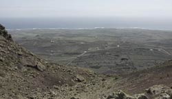 Vistas desde El Volcán de La Corona al norte de Lanzarote
