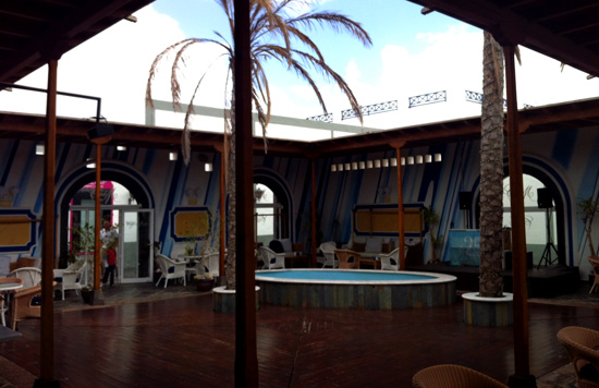 Interior de Café del Mar, Playa Blanca, Lanzarote