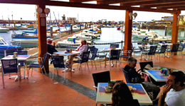 Café del Mar, terraza con buena música en Playa Blanca, Lanzarote