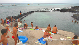 Piscinas naturales ideales para sus vacaciones con niños en Lanzarote