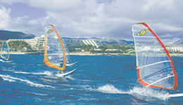 Windsurf en Lanzarote, actividades y deportes de aventura