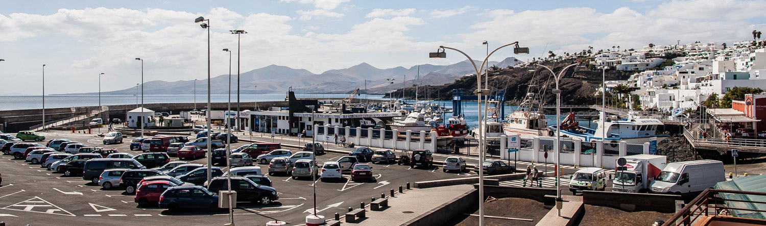 Vistas al puerto viejo desde La Taberna de Nino, restaurante de tapas y pinchos en Puerto del Carmen