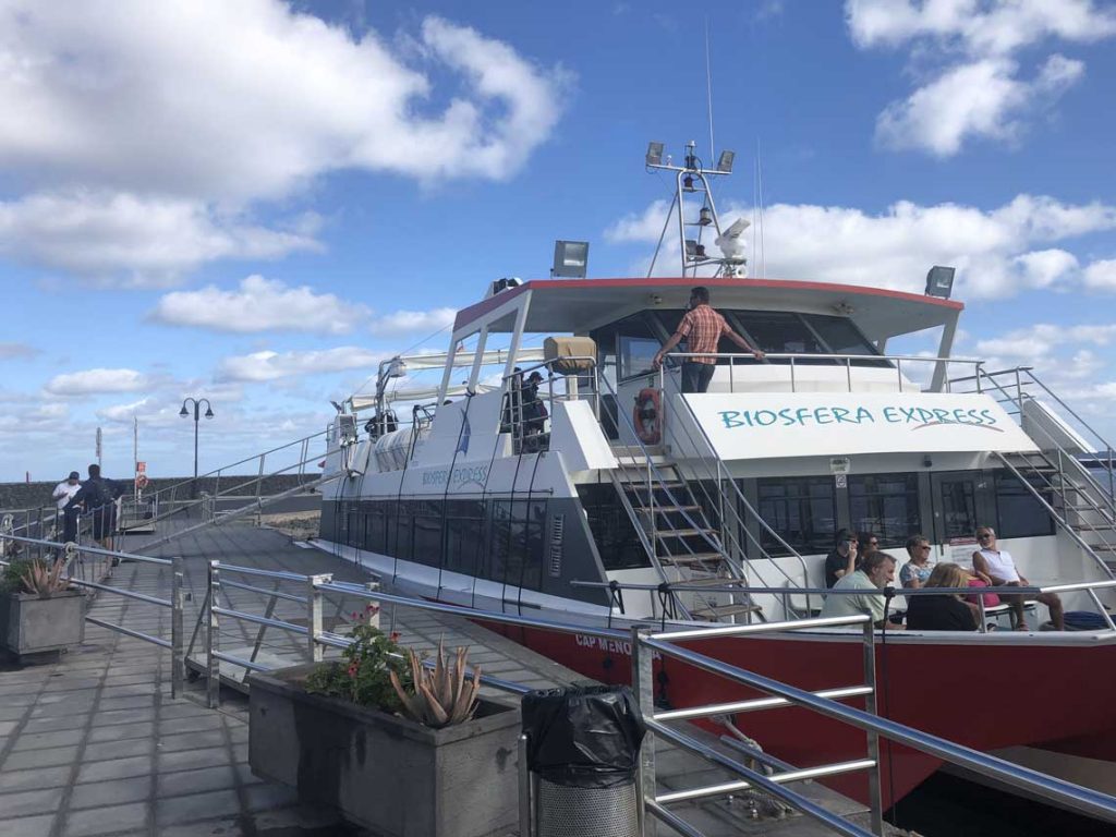 Ferry Lanzarote – La Graciosa