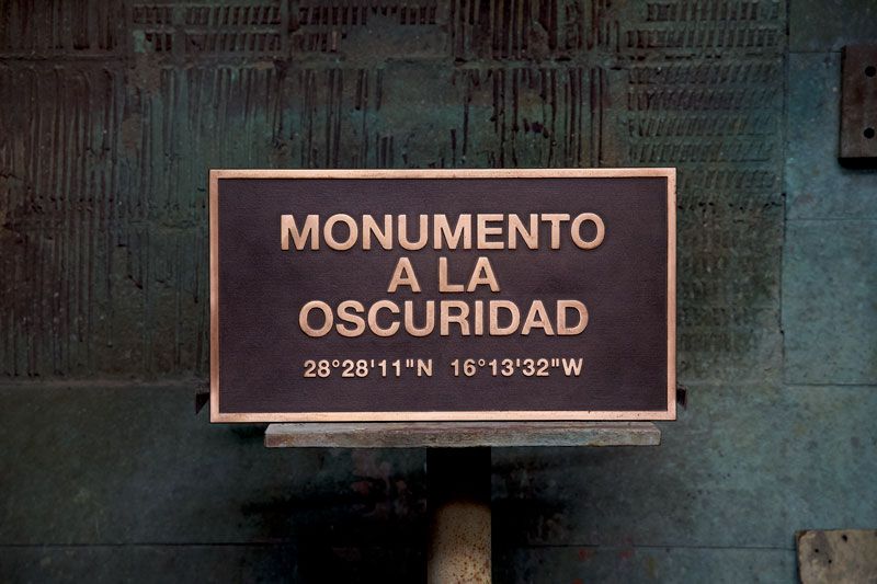 Monumento a la oscuridad XI Bienal de Arte de Lanzarote