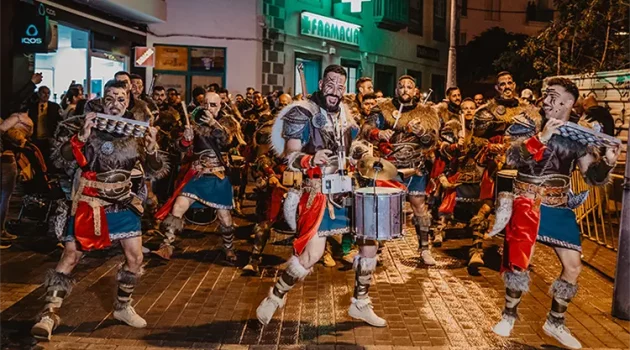 La Batucada Villa Pipol participa en el Carnaval de Niza 2025