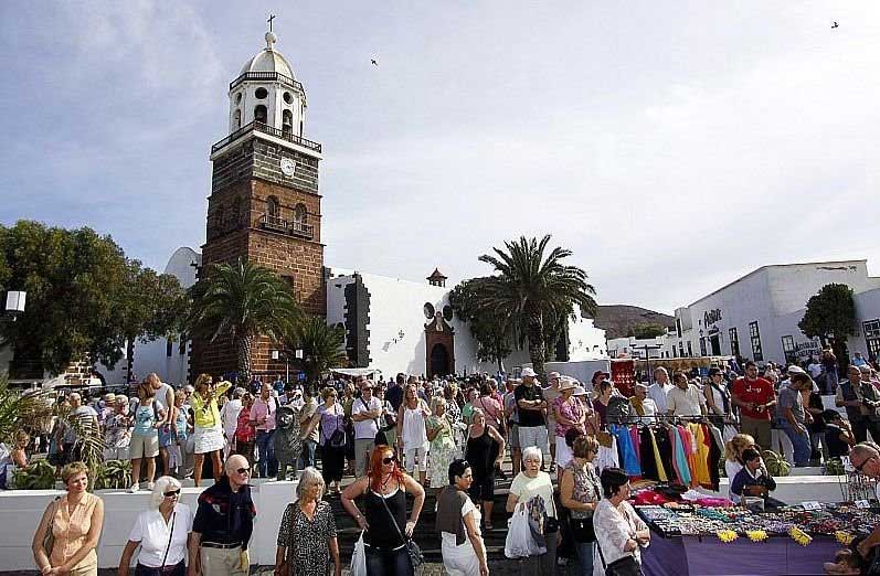 mercadillo teguise