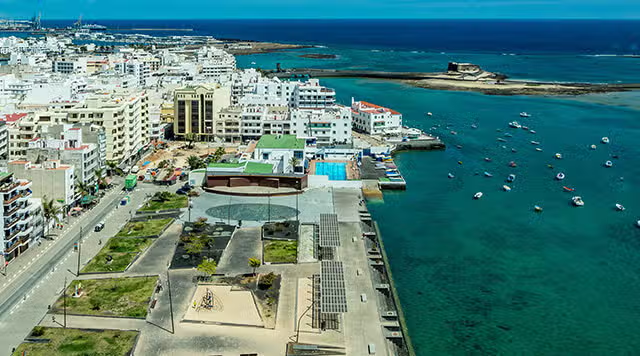 Arrecife Cultural Agenda November 2025 Arrecife Cultural Agenda November 2025 with view of Charco de San Ginés