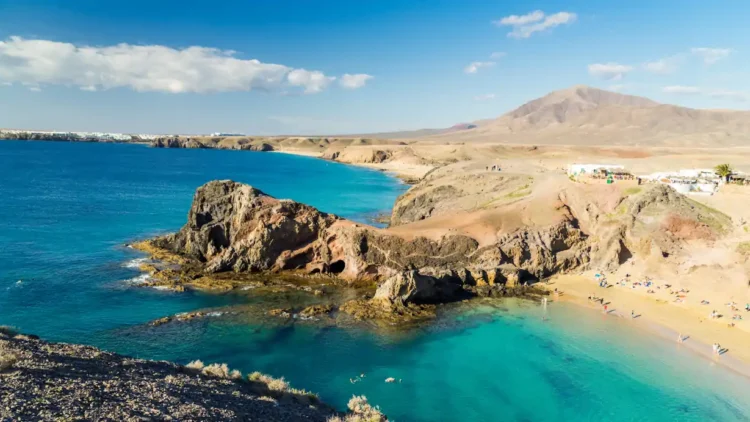 Lanzarote Cultural Agenda March 2026: Carnival, Theater and Music