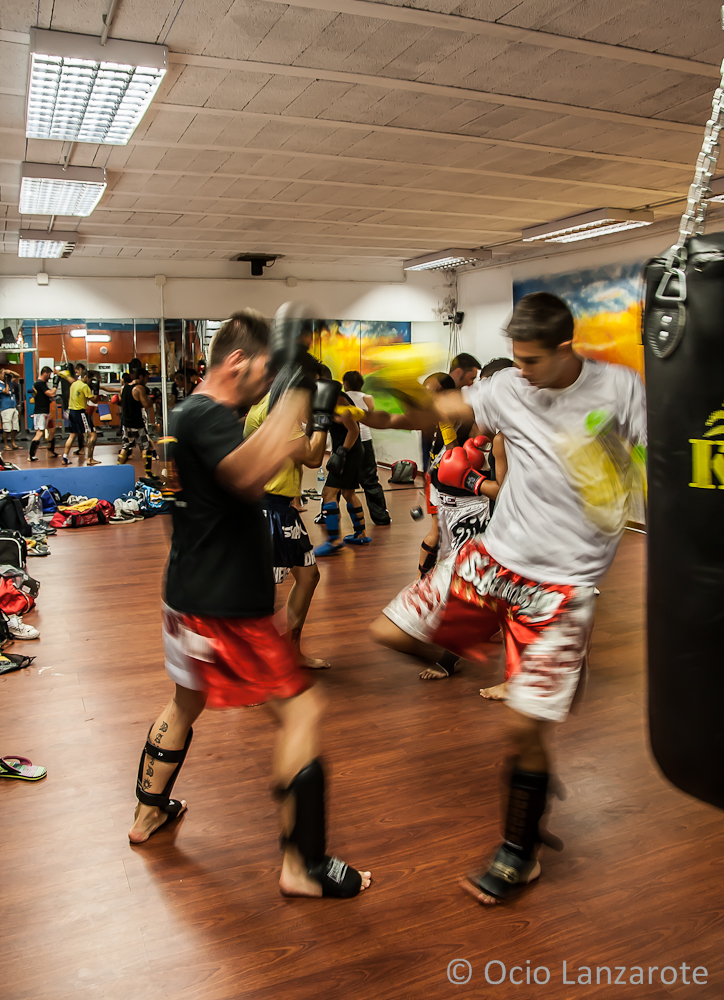 El local dispone de una sala adaptada para las artes marciales.