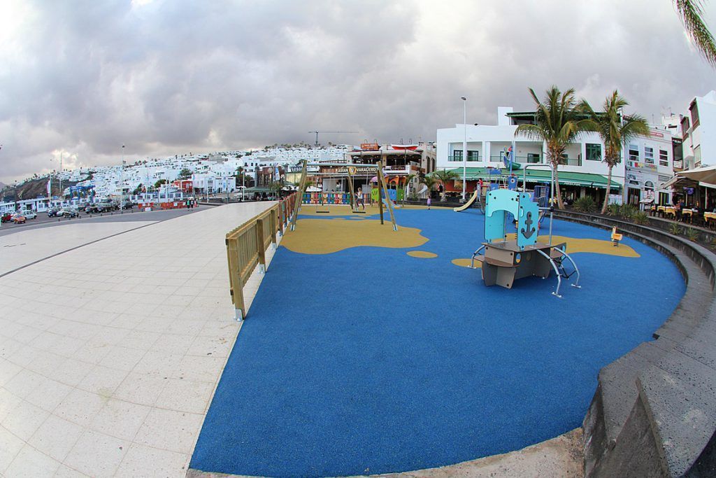 Nuevos Parques Infantiles junto a las playas de Puerto del Carmen